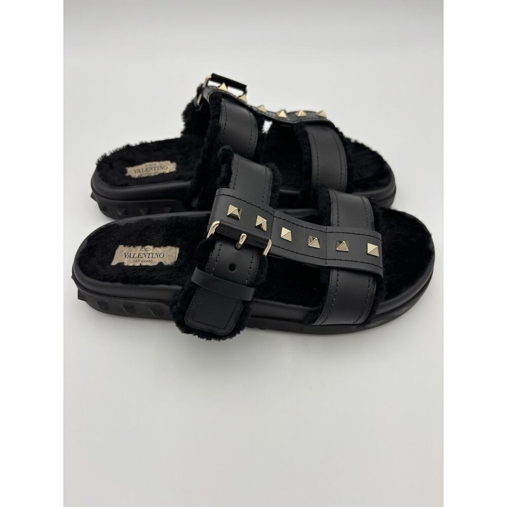 Authentic Valentino Rockstud Fur Lined Slides Dad Sandals Black Leather Size 38 - Picture 6 of 14